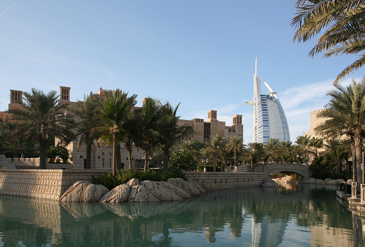Dubai & Abu Dhabi Explorer