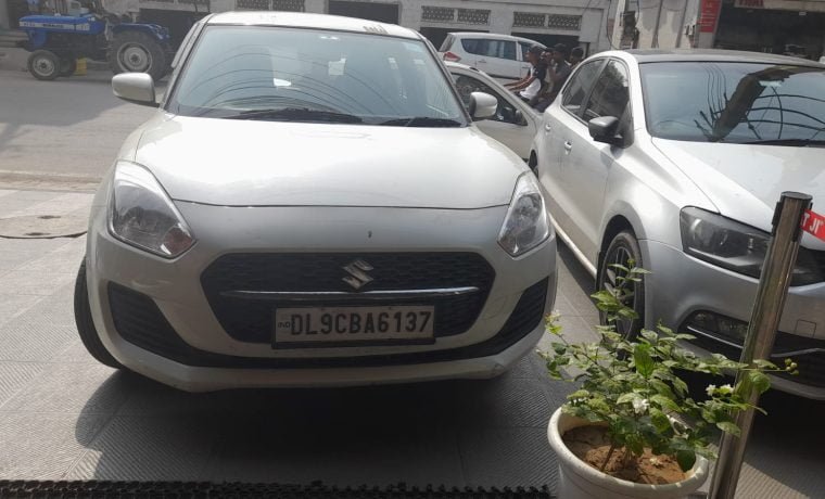 Self driving cars Delhi - Maruti Suzuki Swift