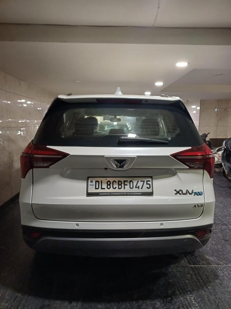 Rent a self drive car in Delhi- Mahindra XUV700