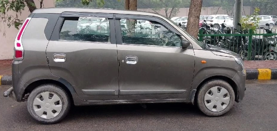 Book Self drive in Delhi - Wagon R