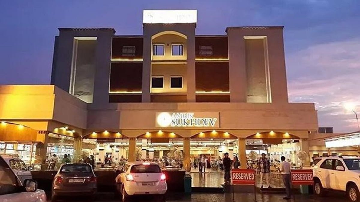 Car Rentals in New Delhi